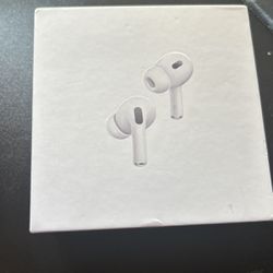 AIRPOD PRO GENERATION 2 CHEAP NEVER USED UNOPENED (BRANDNEW)