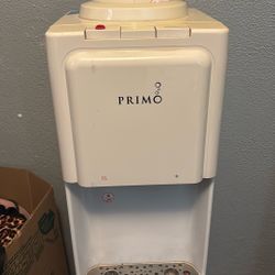 Hot And Cold Water Station 