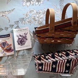 Longaberger 1996 All-American Summertime Basket 18911 with Protector Devided
