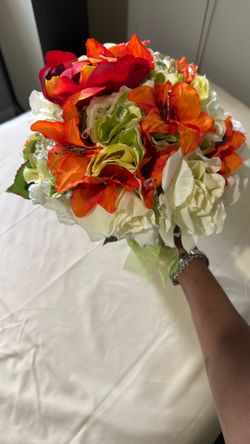 Off White Wedding Dress Size 14 Took It In To Make Size 12