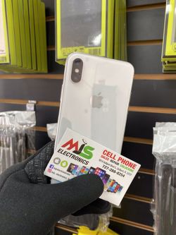 IPHONE X 64GB UNLOCKED