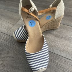 White Mountain Mamba Navy White Striped Espadrille Wedge Sandals Sz 7.5 New