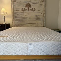 Full Size Complete Bed Set 