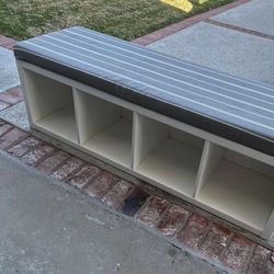 Barley Used Shoe Bench 