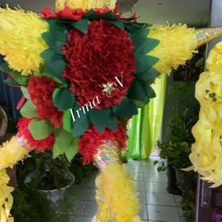 🪅Lindas piñatas navideñas de picos🌺🪅