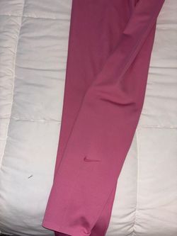 Women’s Pink Leggings Size M