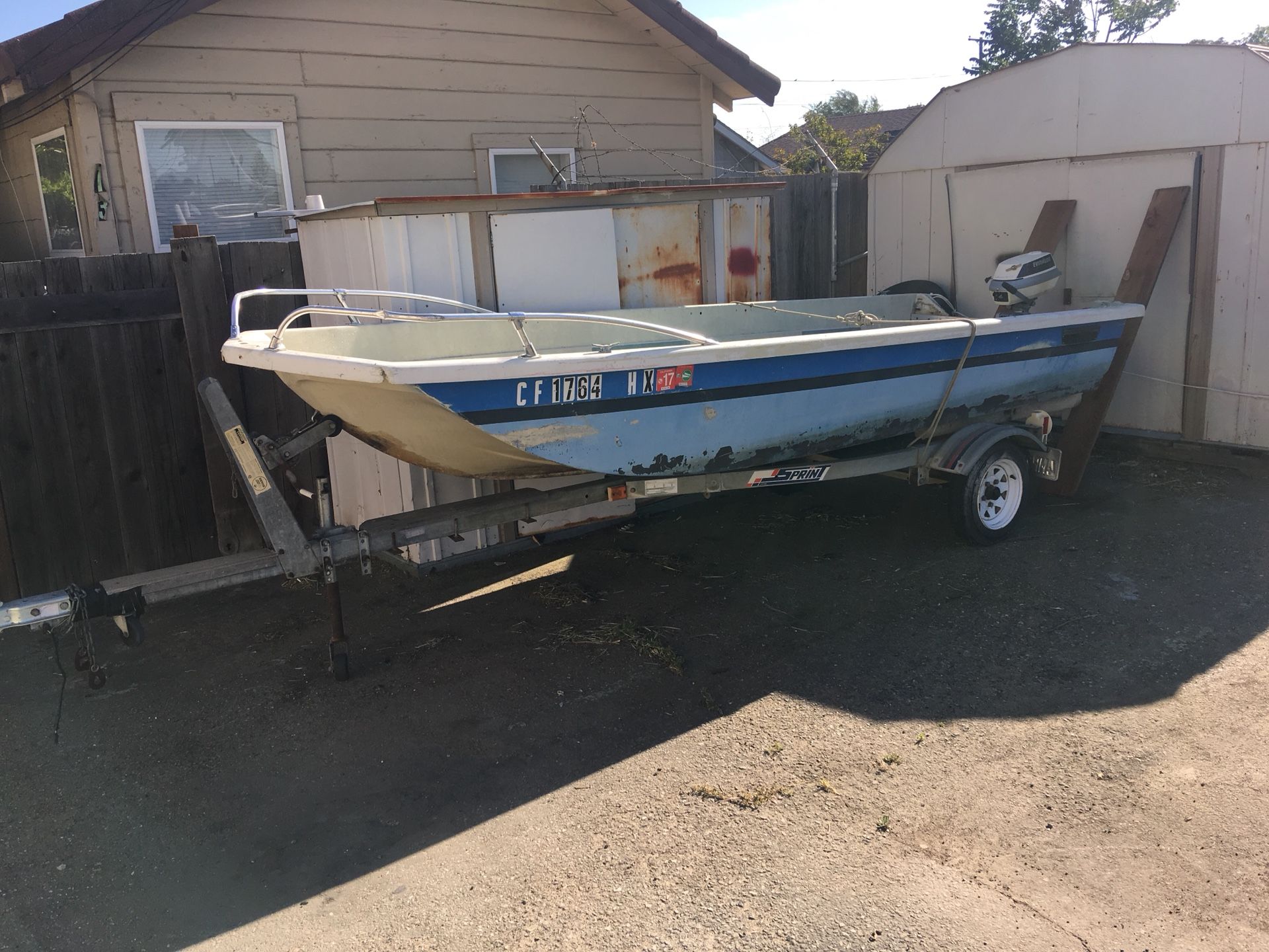 GAMEFISHER FIBERGLASS FISHING BOAT & TRAILER for Sale in ANTIOCH, CA