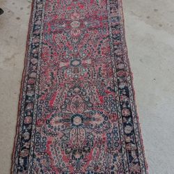 Long Sarough Persian runner