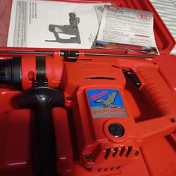 Milwaukee Humer Tool