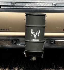 Tailgate / Hitch Feeder
