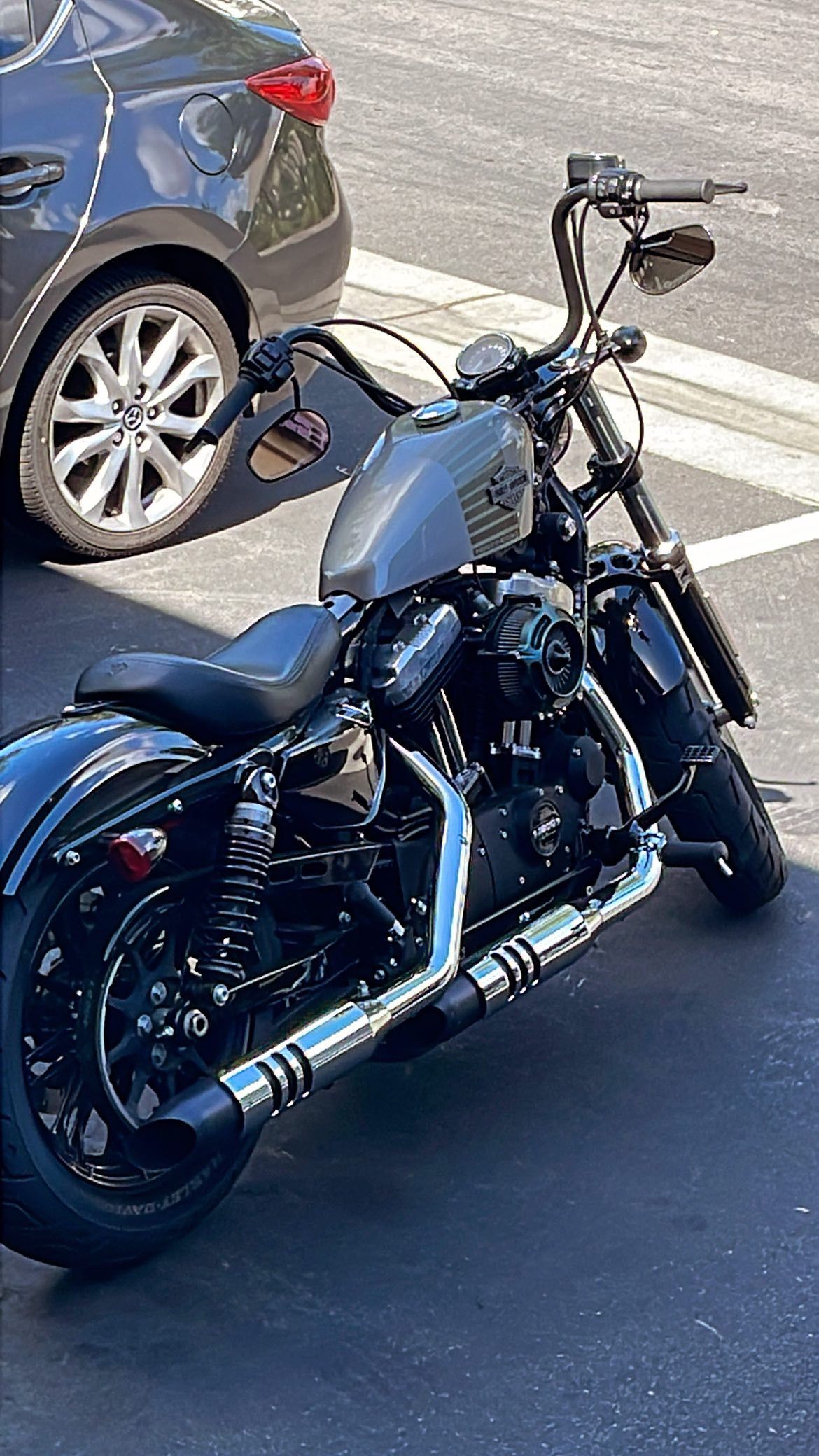 Harley Davidson XL1200 Sportster 48