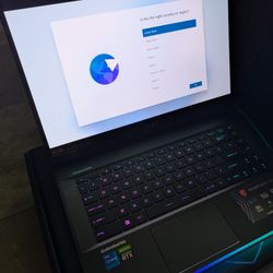 MSI GE67HX OLED Laptop