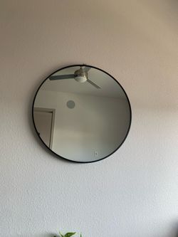 MUST SELL! 30 inch mirror