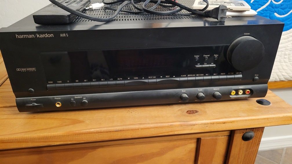 Harman/Kardon AVR 5 tuner