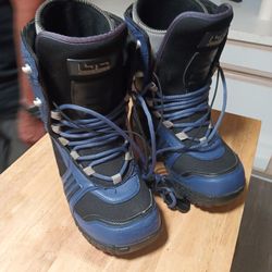 Men's Size 10 LTD Snowboarding Boots In Like New Condition