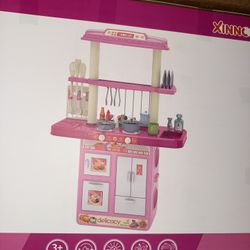 Play Kitchen