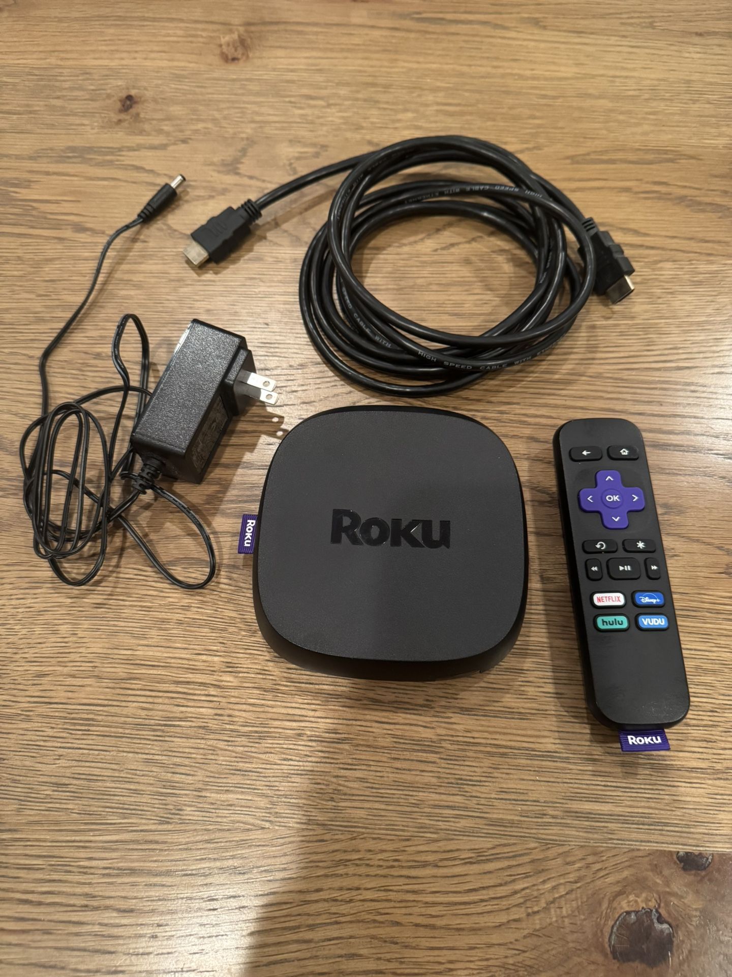 Roku 4800X with remote, power adapter, hdmi cable - works perfectly