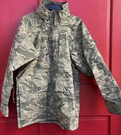 Military Surplus Goretex Cold Wet Weather Parka