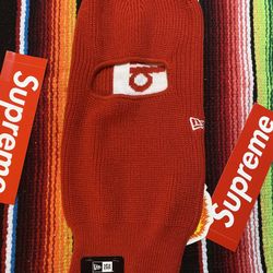 Supreme FW20 New Era Balaclava Red