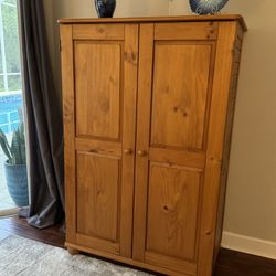 Armor/computer/Media Console