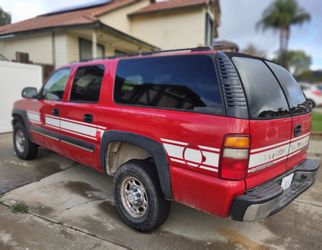 Suburban 8.1 L Big Block