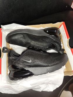 Nike airmax 270 size 3y