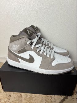 Nike Air Jordan 1 Mid Enigma Stone Men’s Size 11.5 DQ8426-003
