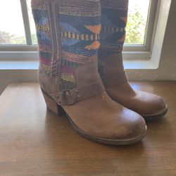 Born Size 9 Boots
