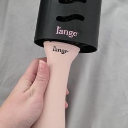 La'nge Blow Dryer Brush