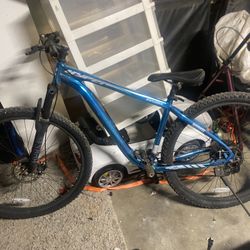 Hyper 29’ Bike