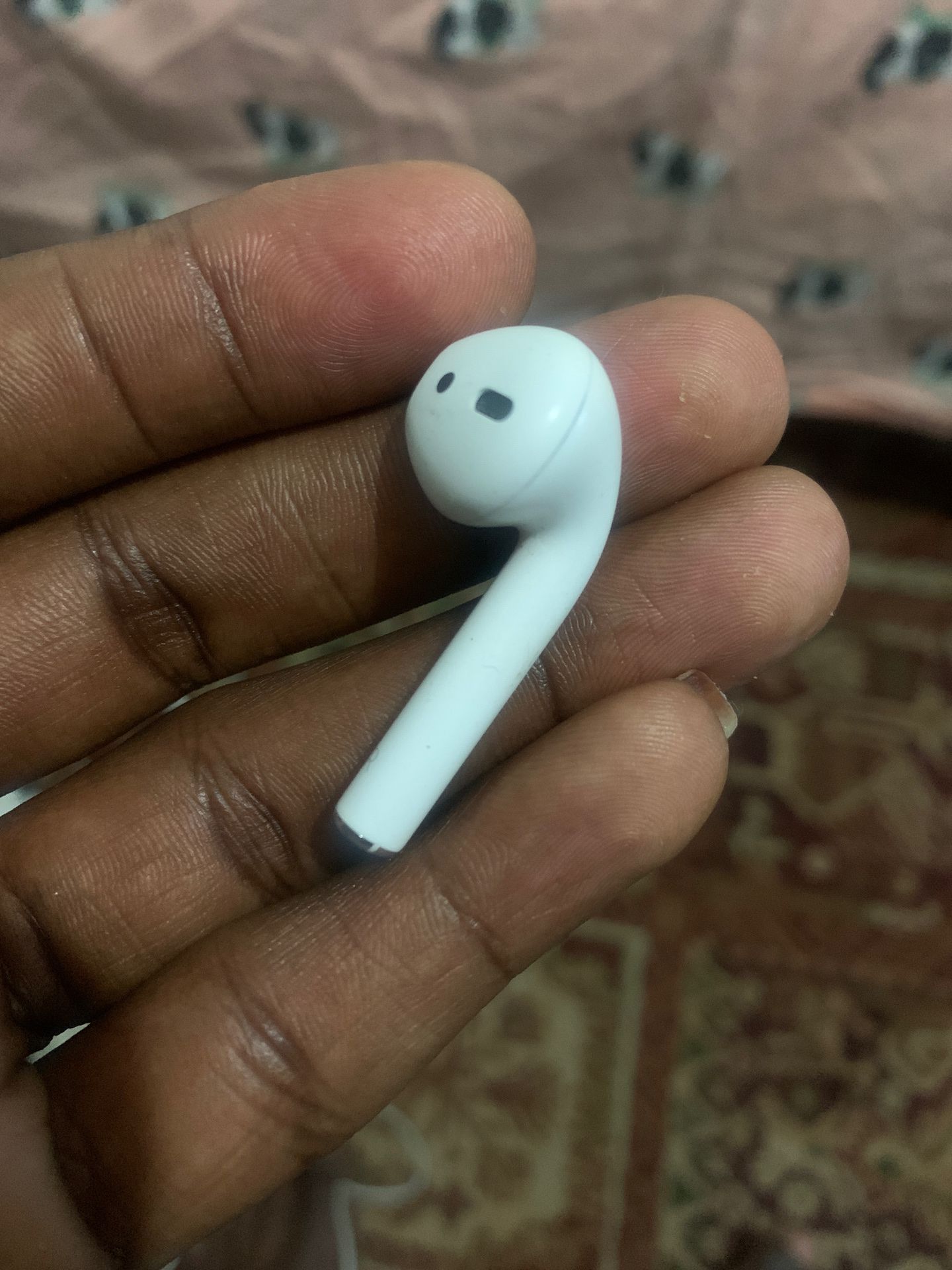 AirPod right side