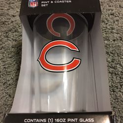 Chicago Bears Pint Glass With 4 Coasters !