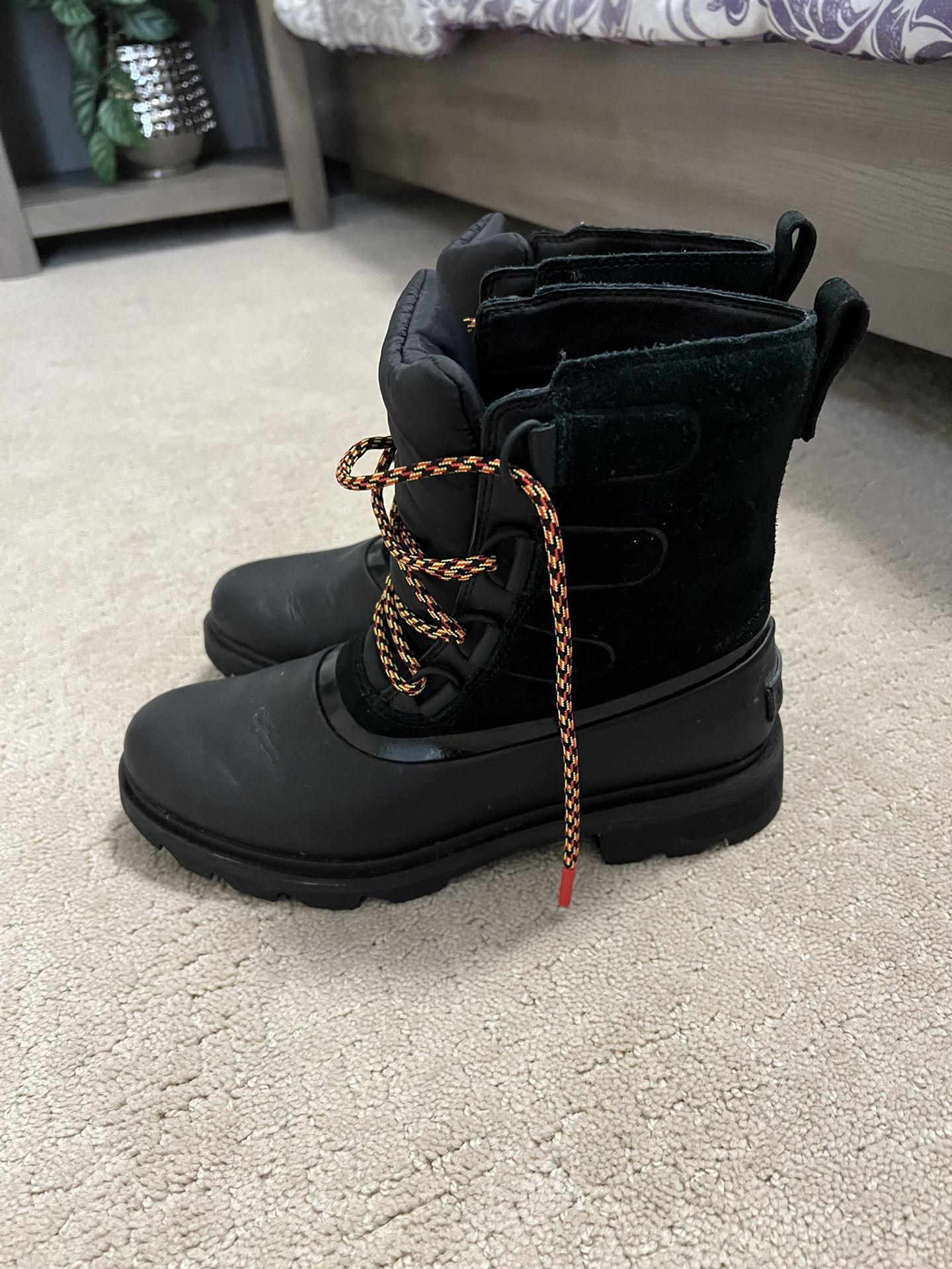 Sorel Winter/Snow Boots For Sale 