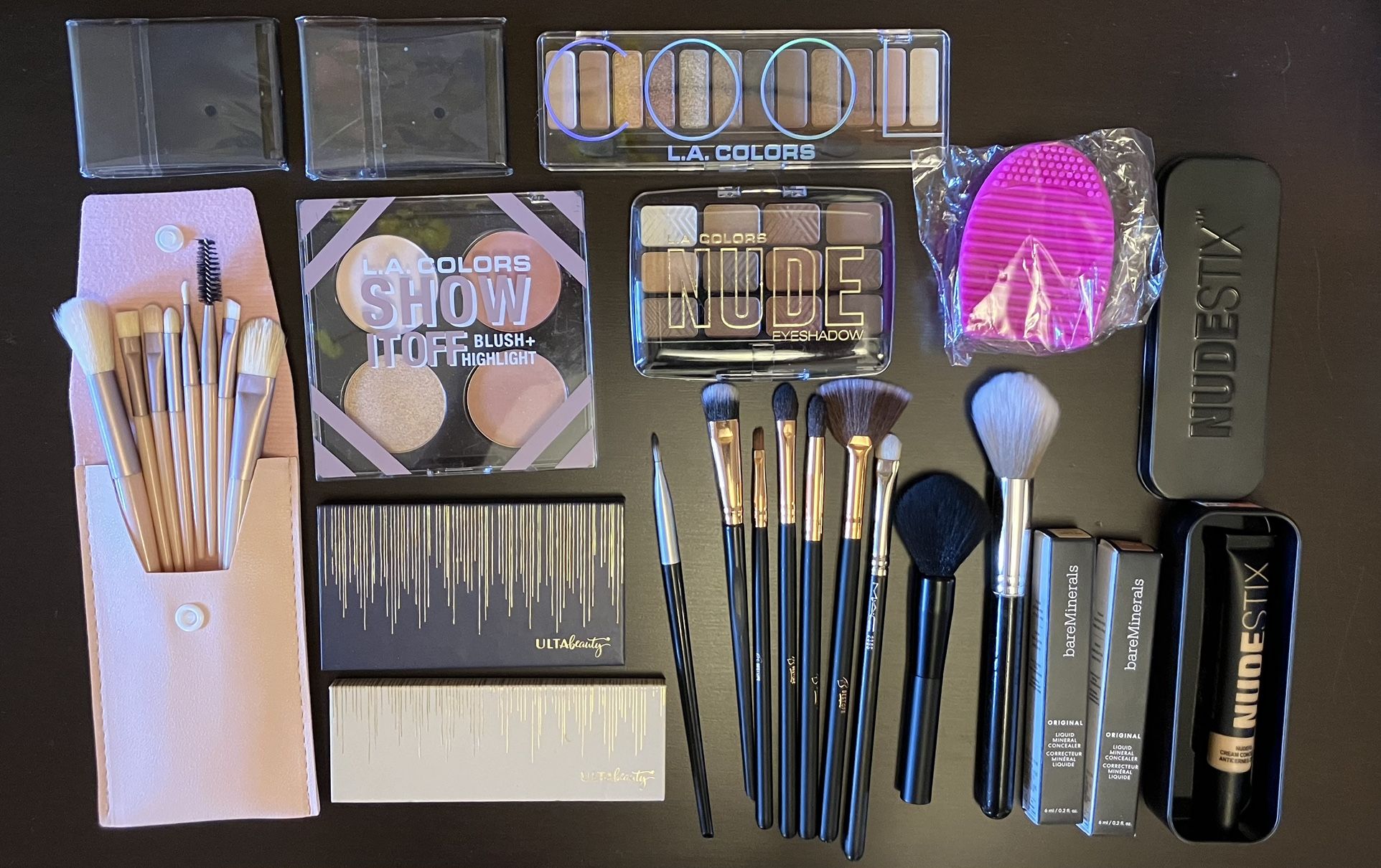 NEW Makeup, Brushes, Accessories Set