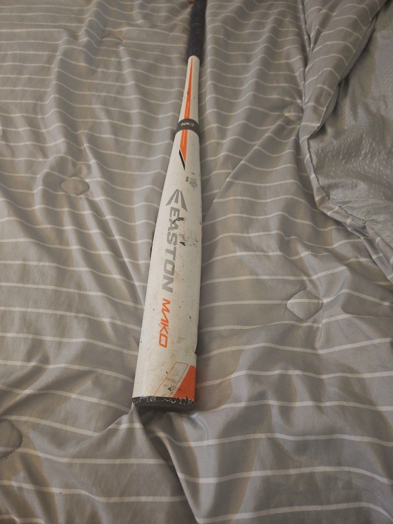 Easton Mako BBCOR Baseball Bat