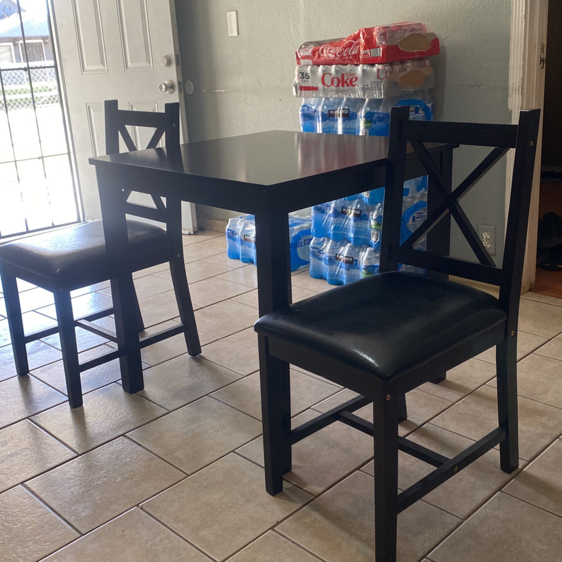 Cherrywood Kitchen Table And Chairs