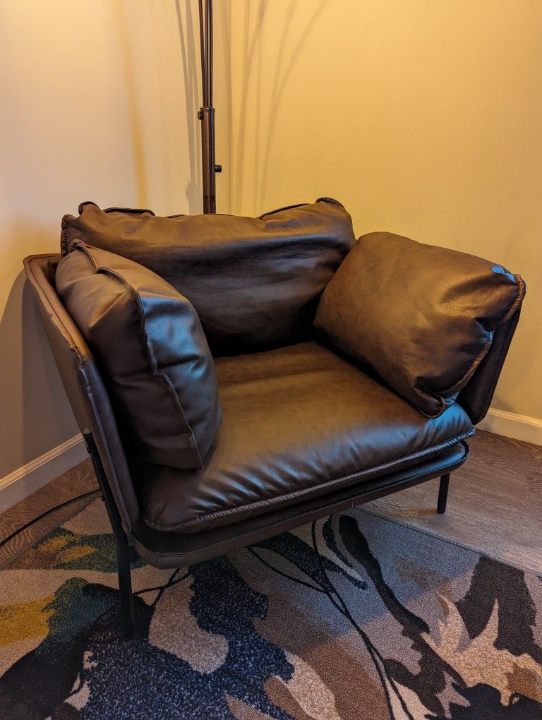 Contemporary Faux Leather Arm Chair