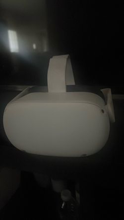 Meta Quest 2 VR Headset