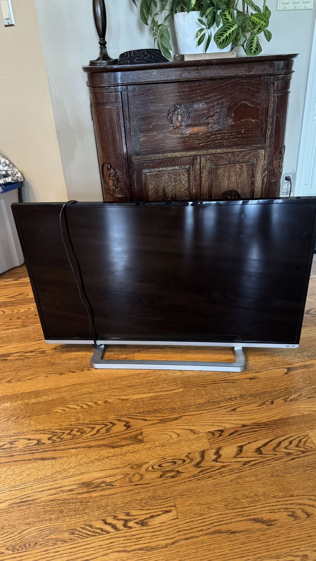 36 Inch Toshiba Flat Screen 📺 TV