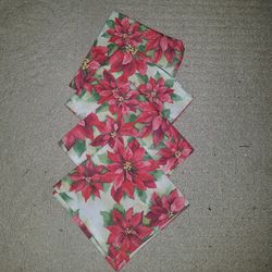 Beautiful set of poinsettia napkins