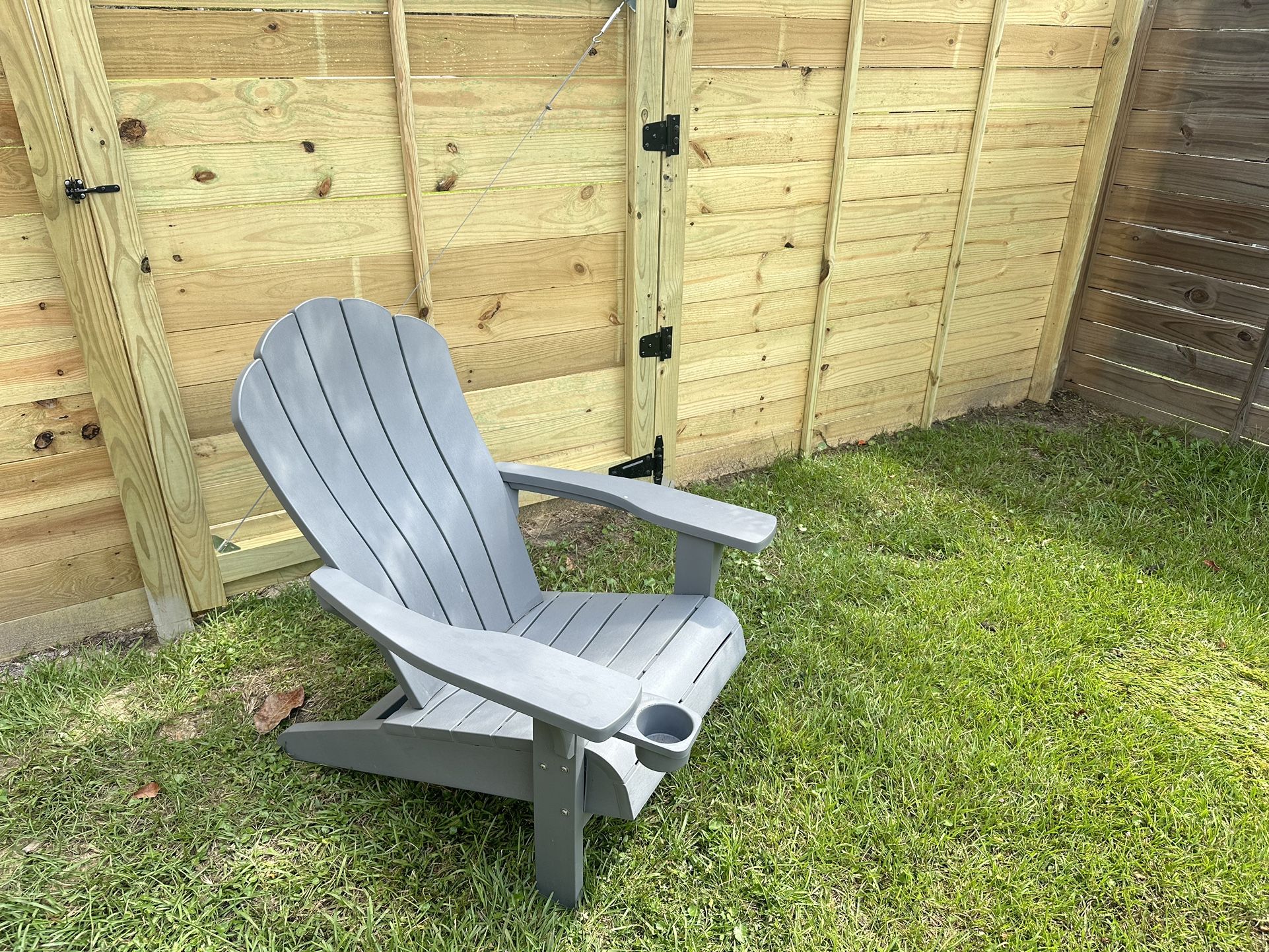 Gray Outdoor Chair 