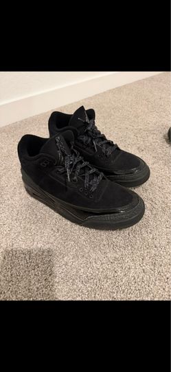 Men’s 9.5 shoes