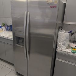 Stainless steel refrigerator