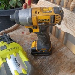 DeWalt Older Drill