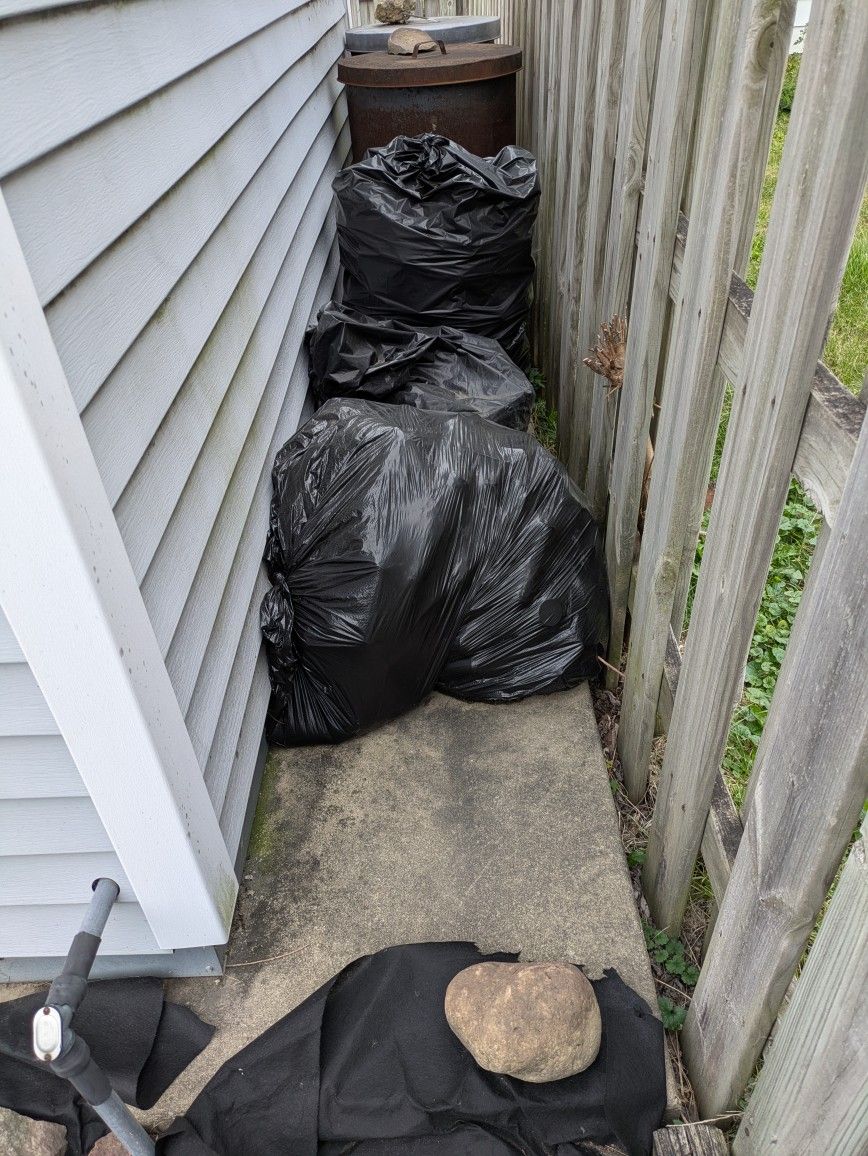 Free Crushed Aluminum Cans