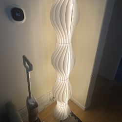 Brand New Mid Century Modern Floor Lamp 