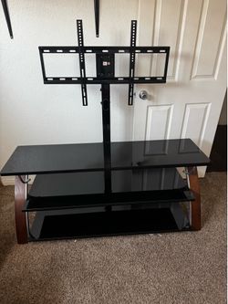 TV mount and console (3 shelf)
