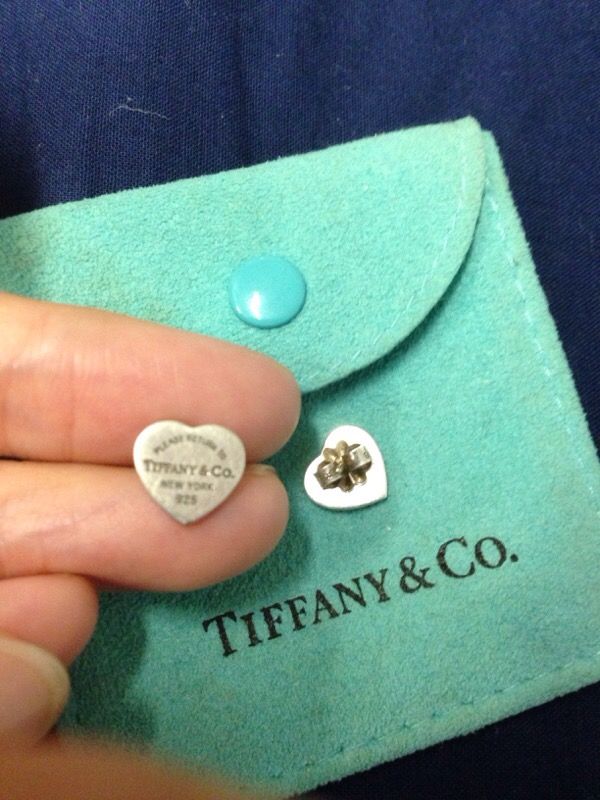 Tiffany Co Return To Mini Heart Tag Earrings Jewelry Return To Tiffany Mini Heart Tag Earrings Jewelry Accessories In Hayward Ca Offerup