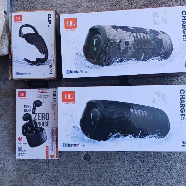 Jbl Charge 5 And Other Jbls
