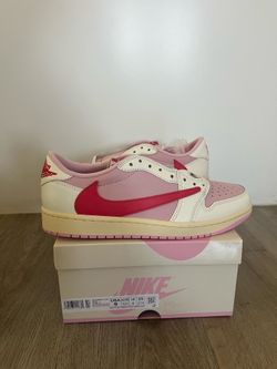 Travis Scott x Air Jordan 1 Low OG SP "Tropical Pink"